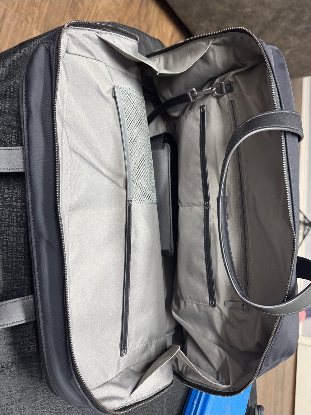 Away The Everywhere Bag in Black - Picture 10 of 16